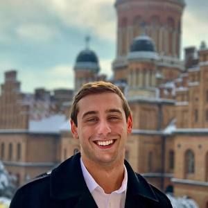 Meet your Posher, Frank